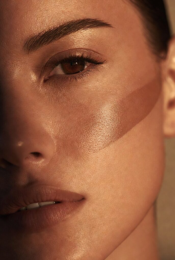 15. Bronzer Swept Under the Cheekbones in a Flat Horizontal Line