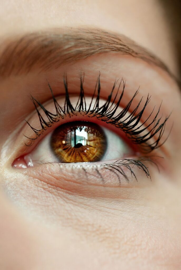 17. Fluffy, Clump-Free Lashes with Brown Mascara
