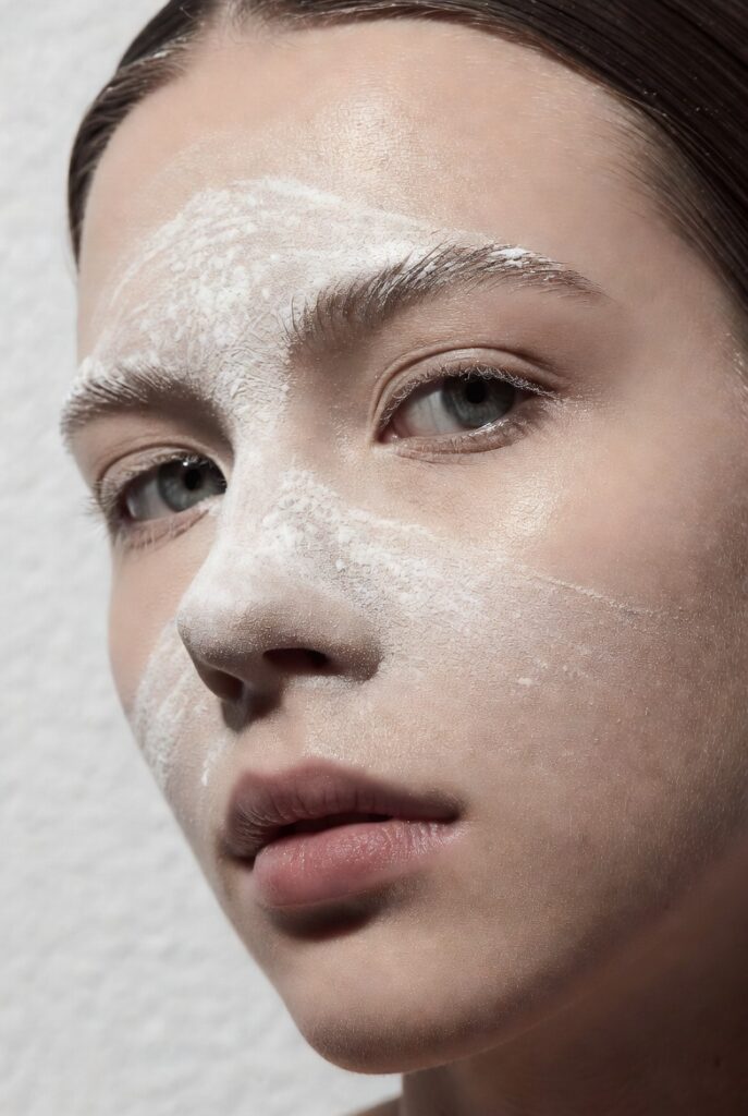 19. Dewy Setting Powder Only in the T-Zone