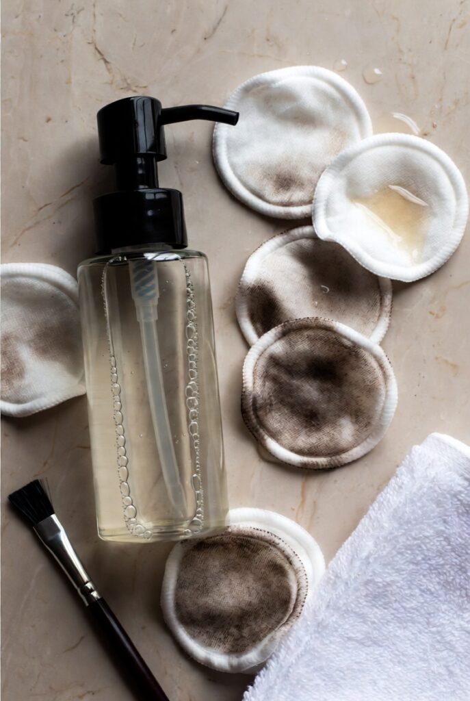 4. Toner Benefits for Skin for Removing Residual Dirt and Impurities